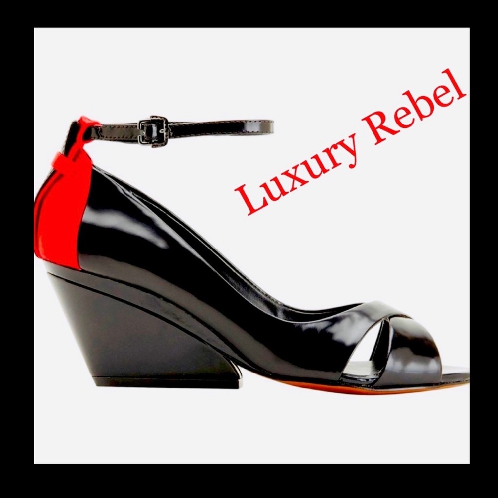 LUXURY REBEL - WEDGE SANDALS